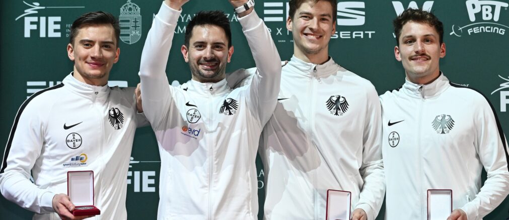 Herren Budapest e1679937277962 1011x438 - HERREN-TEAM HOLT SILBER BEIM WELTCUP IN BUDAPEST