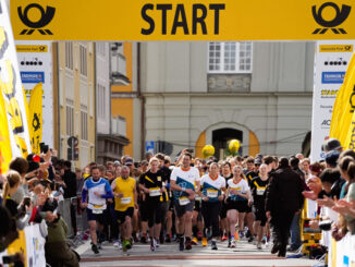 Deutsche Post Marathon Bonn e1697496022610 326x245 - LAUFSCHUHE AN UND AB AUF DIE TRAININGSSTRECKE