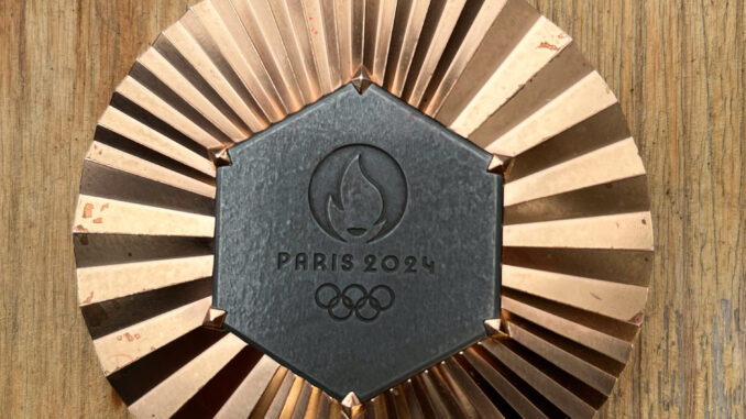 2024-09-04_Olympia-Empfang_Bronze